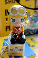 Molly Minions Figurine