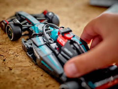 Mercedes-AMG F1® W15 LEGO 77244