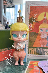 Molly Thailand Figurine