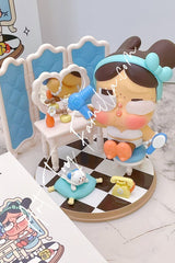 Crybaby The Dressing Room Figurine(Special Ver.)