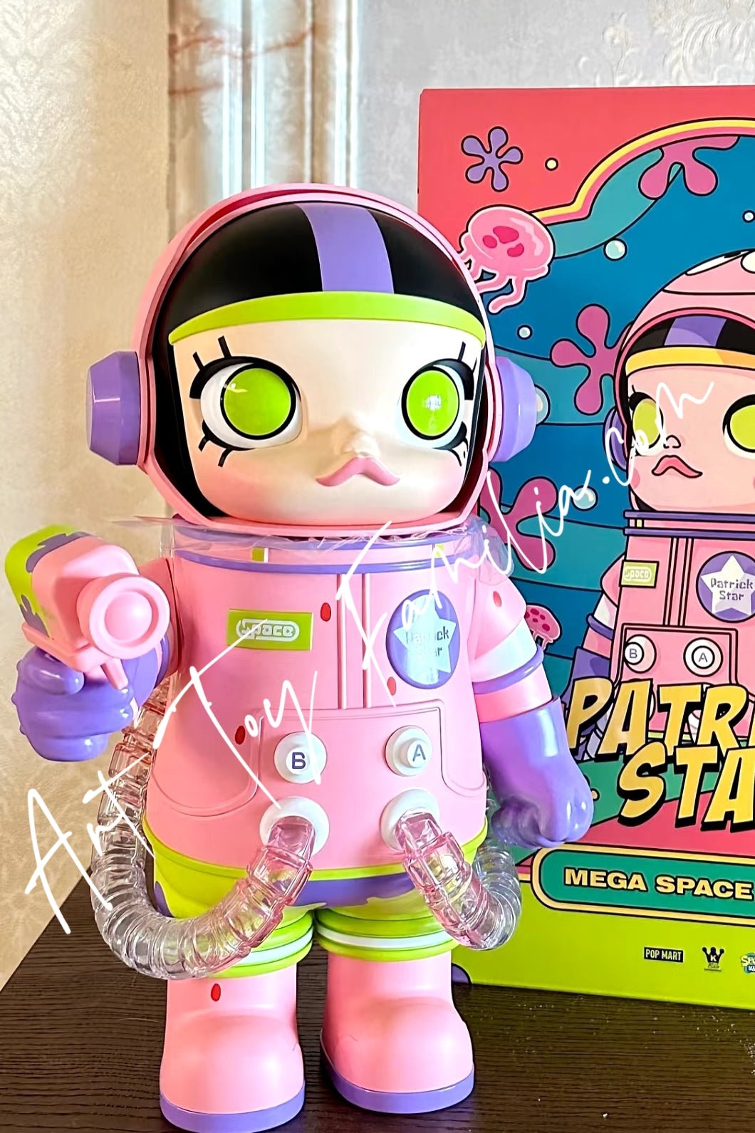 400% MEGA Space Molly 400% Patrick Star