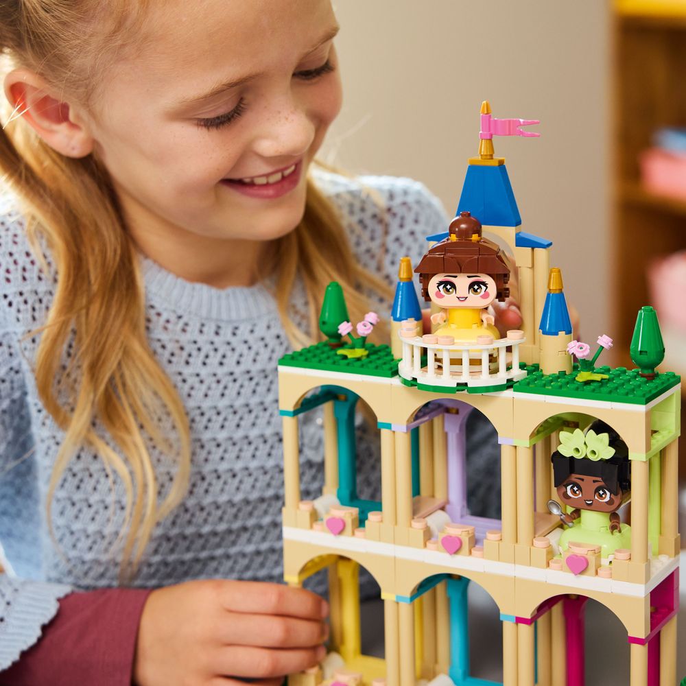 Mini Belle & Tiana with Castle LEGO 43291