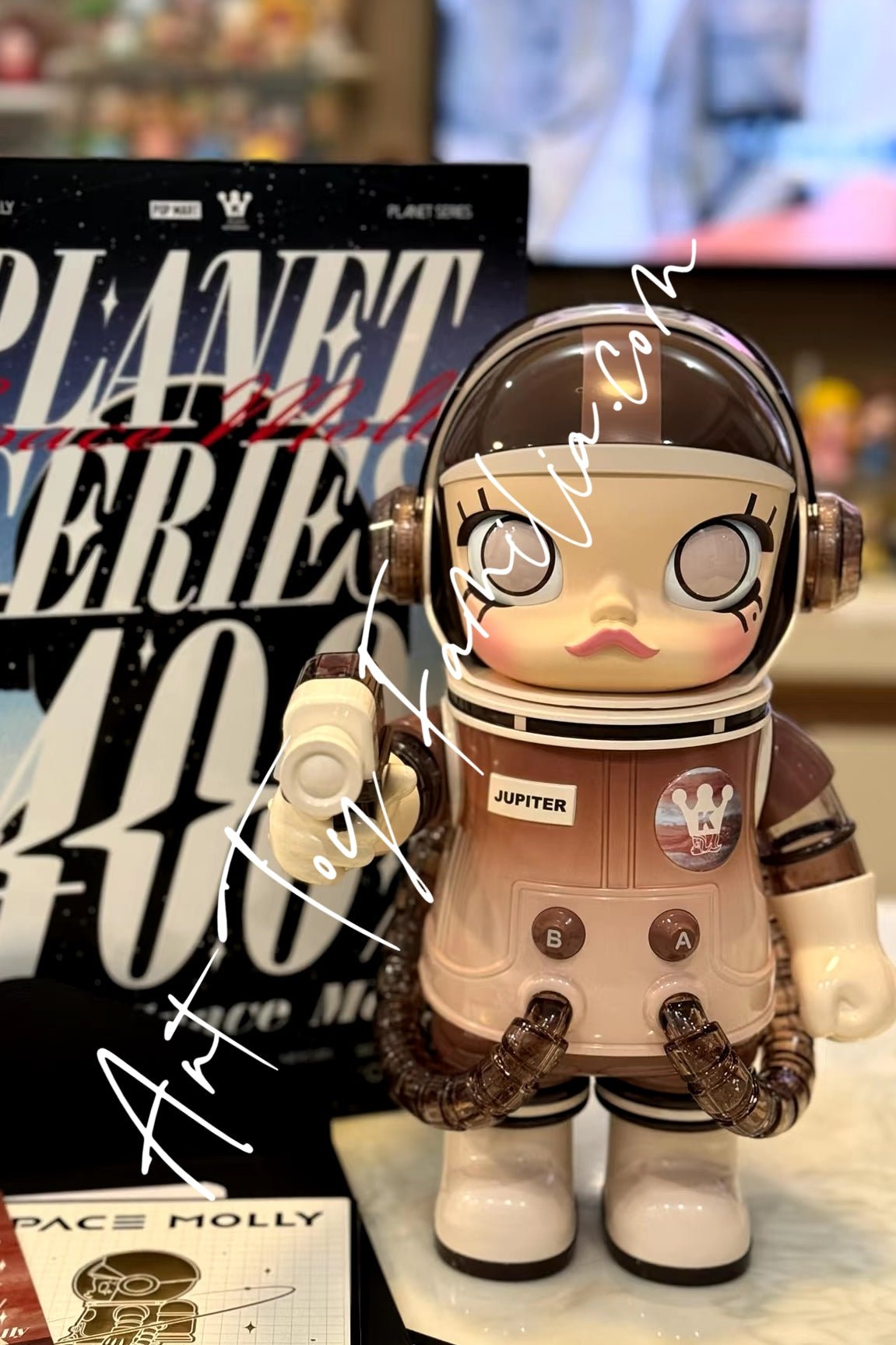 MEGA Space Molly 400% Planet Series