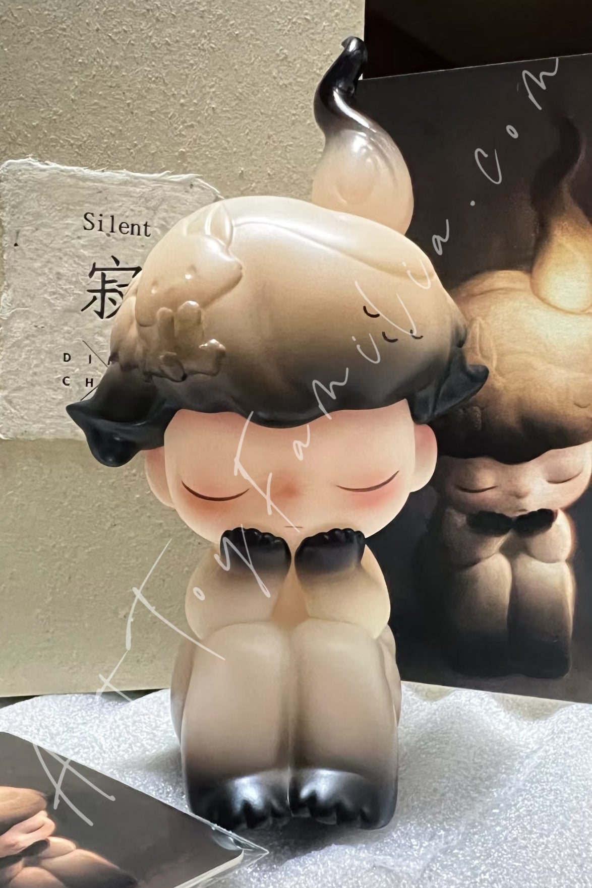 Dimoo × Chaka Silent Figurine