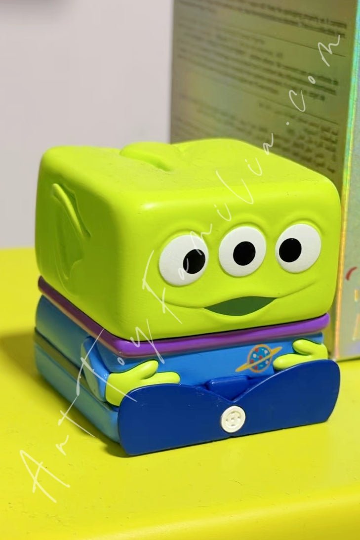 Disney/Plxar Pop Cube-3 Series