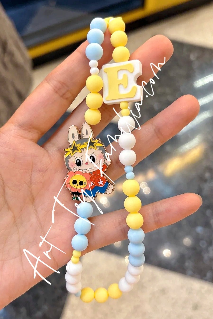 Hand In Hand Series Phone Chain