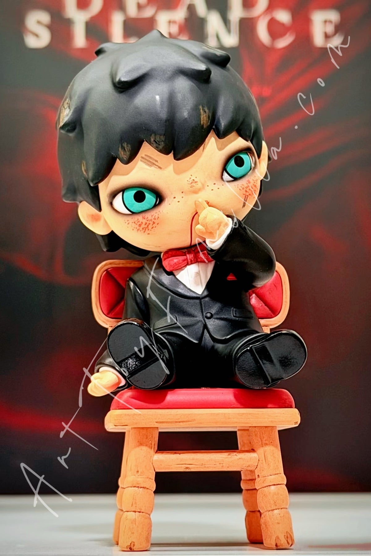Hirono × Dead Silence Figurine