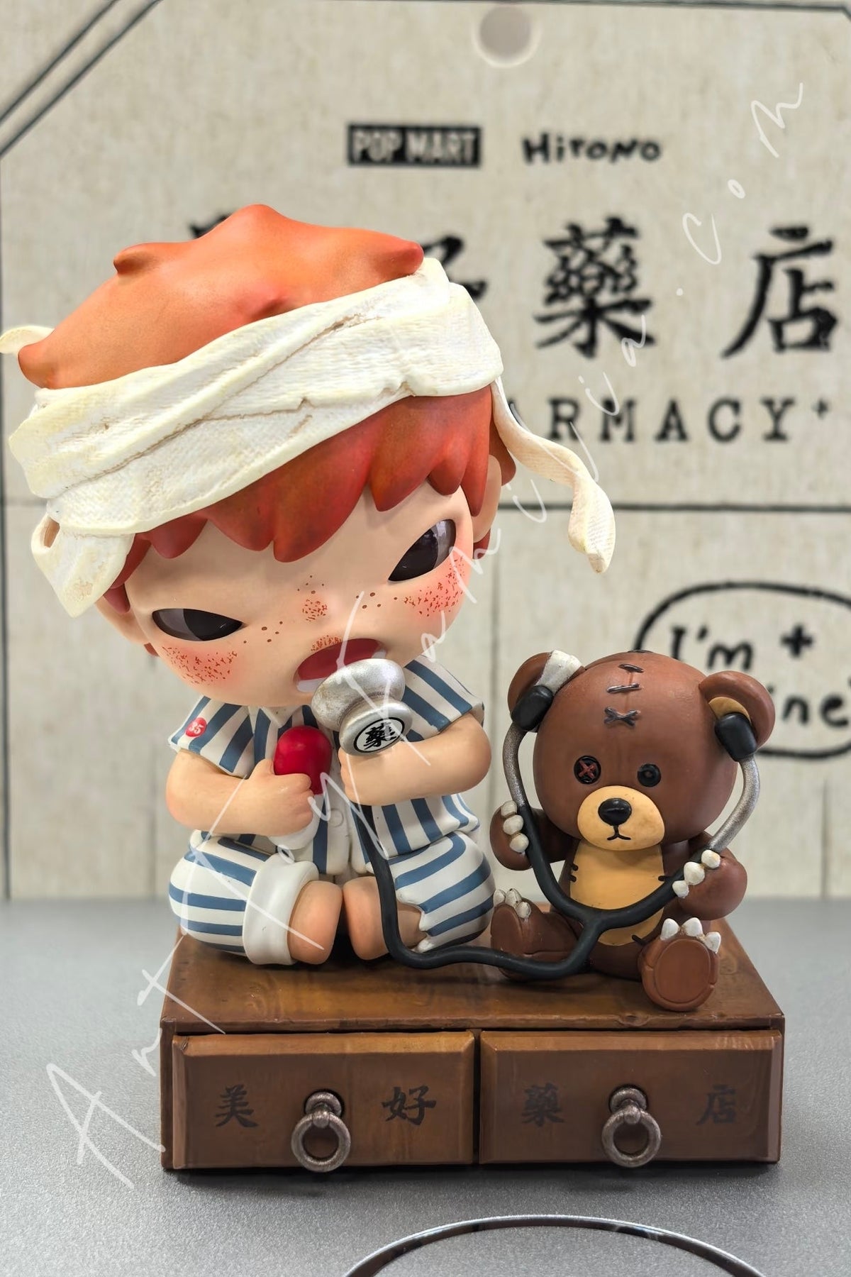 Hirono Wellpharmacy Figurine