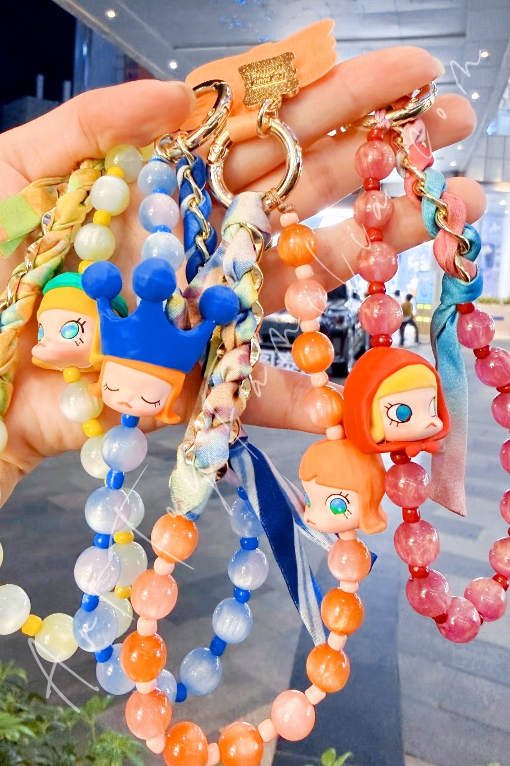 Molly Scenery Along The Way 20th Anniversary Series Decorative Charm