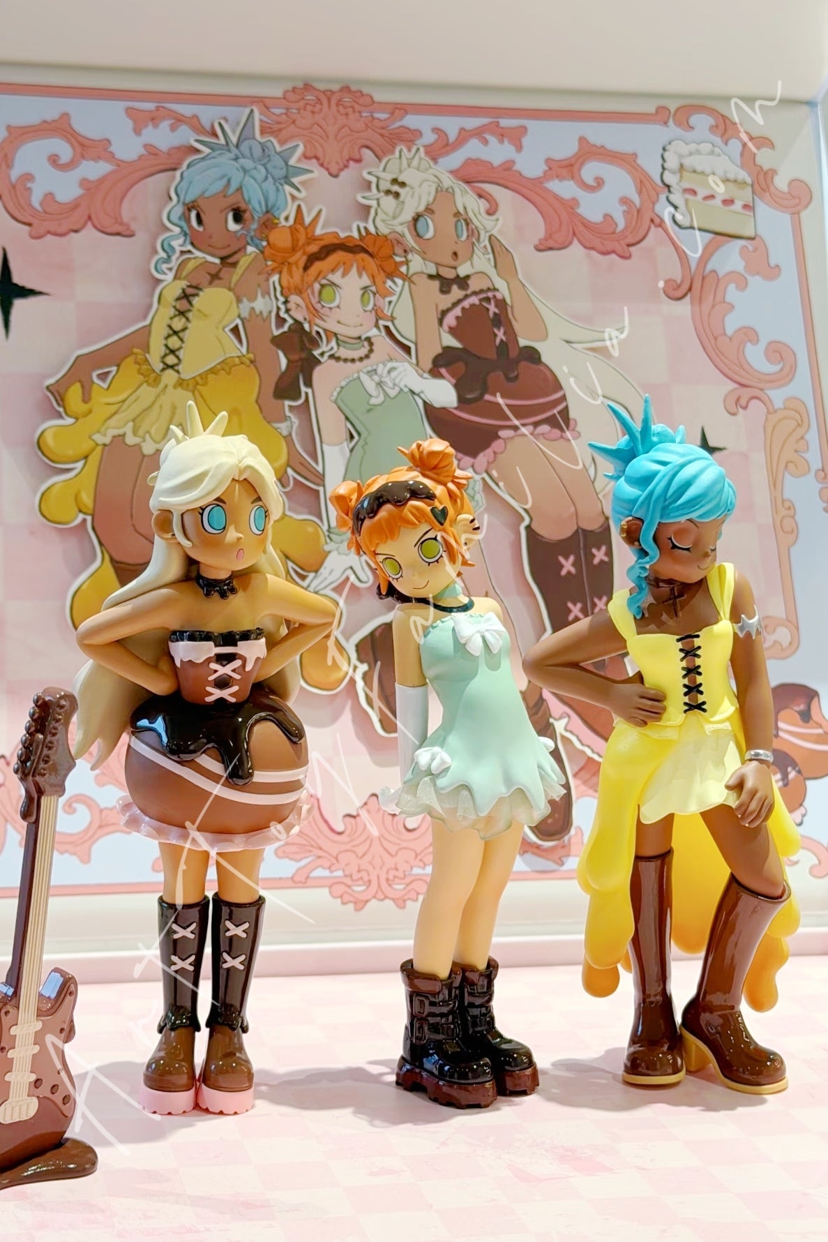 Peach Riot A La Mode Figurine