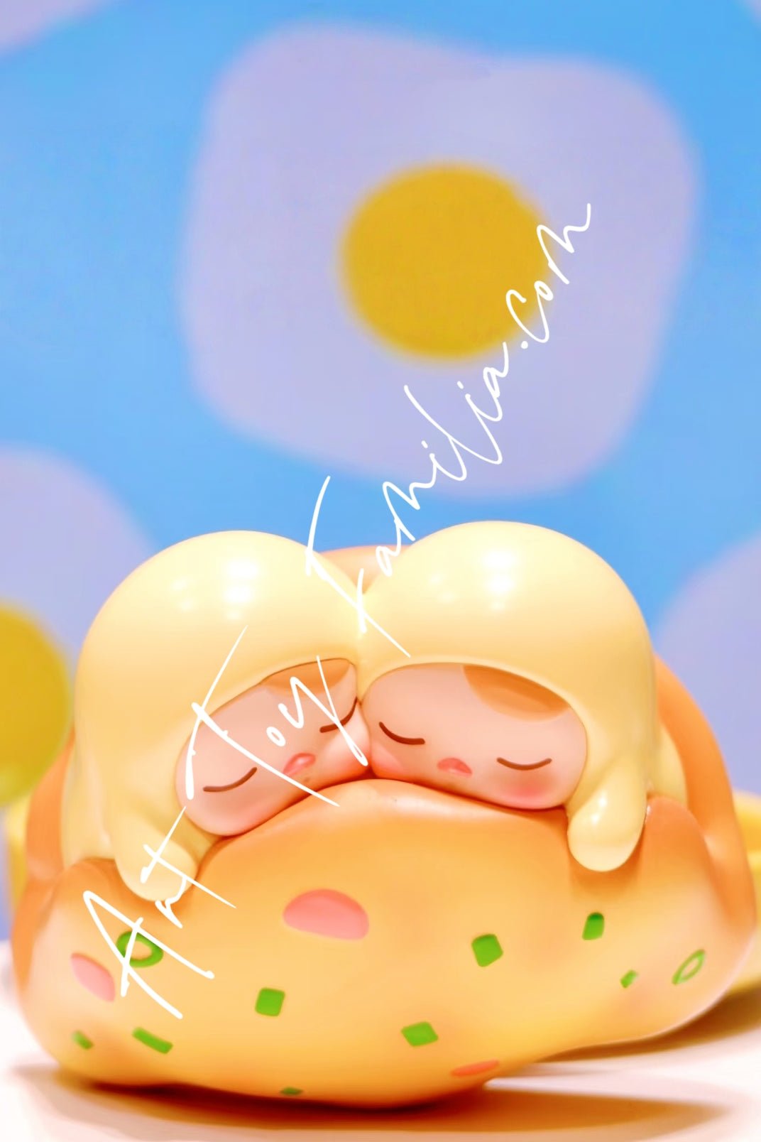Pucky Egg Beanie Series